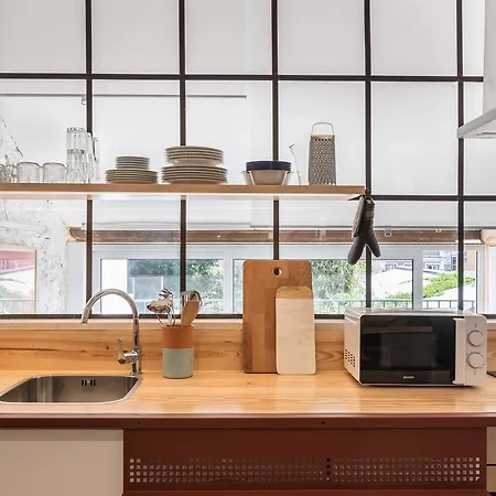 Apartamento Com Varanda, Muito Central, Ttl333 アパート リスボン